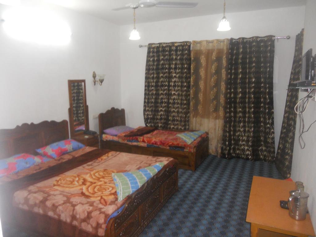 Hotel Royale Jannat Srīnagar Rom bilde